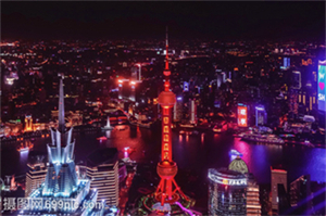 在爱情中找到人生方向:上海的探索 在爱情中找到人生方向:上海的探索